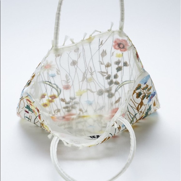 ZARA TULLE TOTE BAG WITH FLORAL EMBROIDERY - Picture 4 of 7